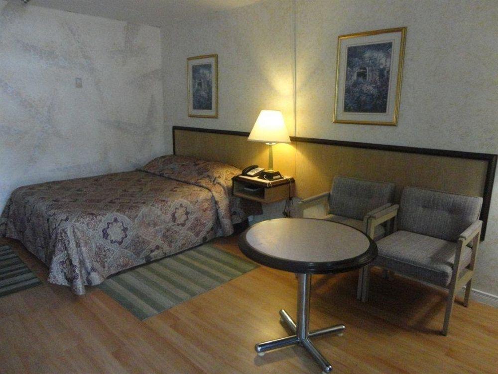 Niagara Parkway Court Motel Exterior foto